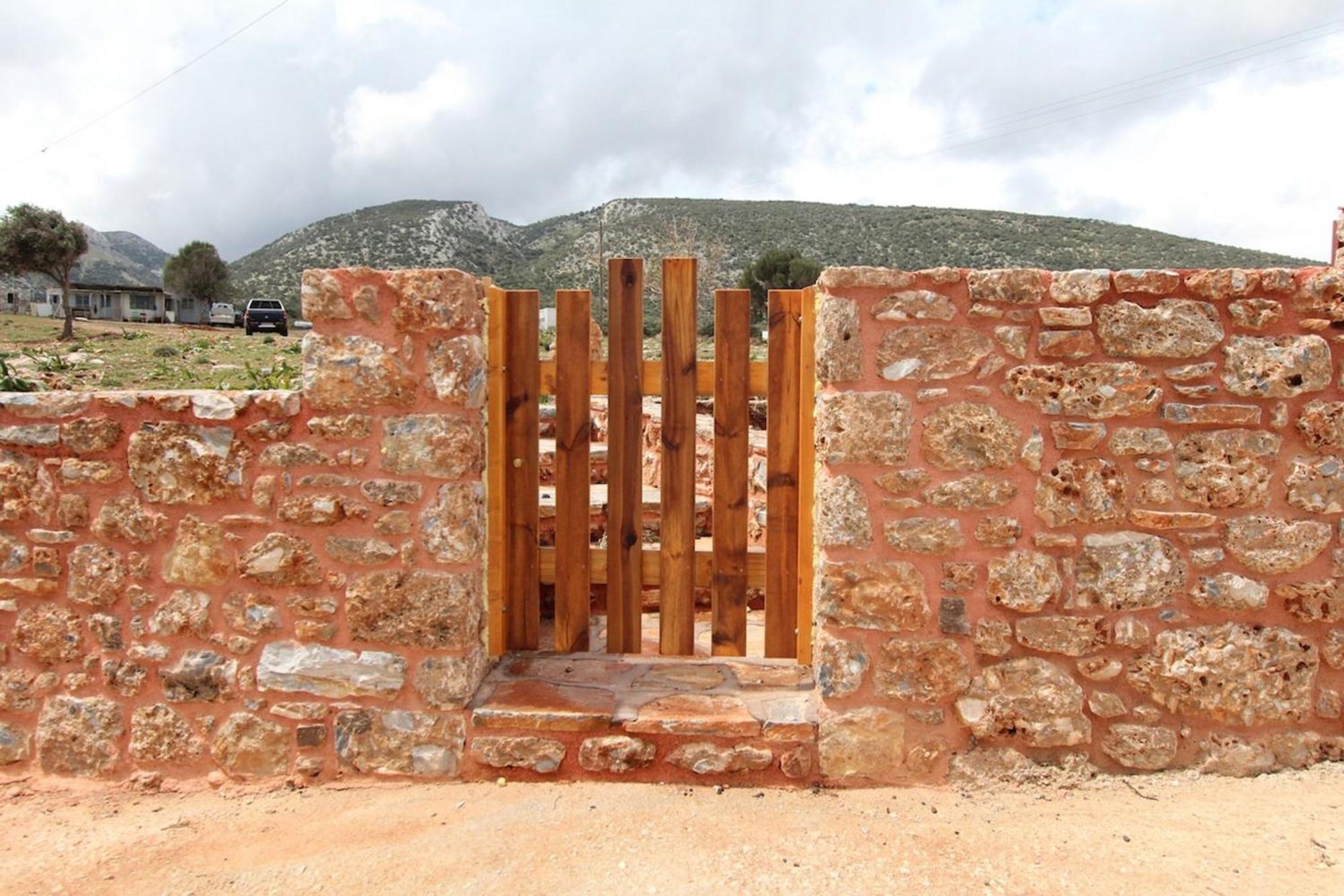 Villa Rouvis With Outdoor Hot Tub Ligaridia المظهر الخارجي الصورة